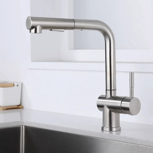 Pull Out 360° Swivel Spout Kitchen Faucet